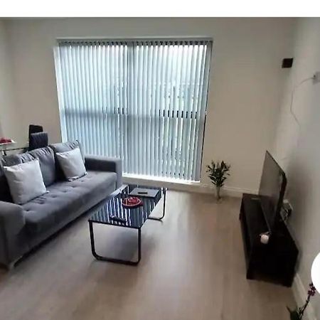 Cozy 2 Bedrooms Apartment Canvey Island Dış mekan fotoğraf