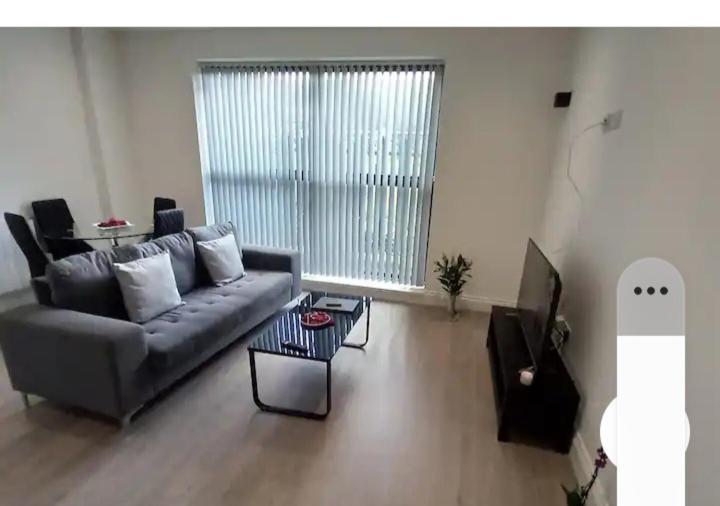 Cozy 2 Bedrooms Apartment Canvey Island Dış mekan fotoğraf